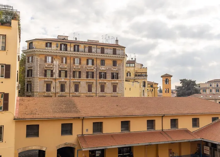 Domus Merulana 209 Colosseum